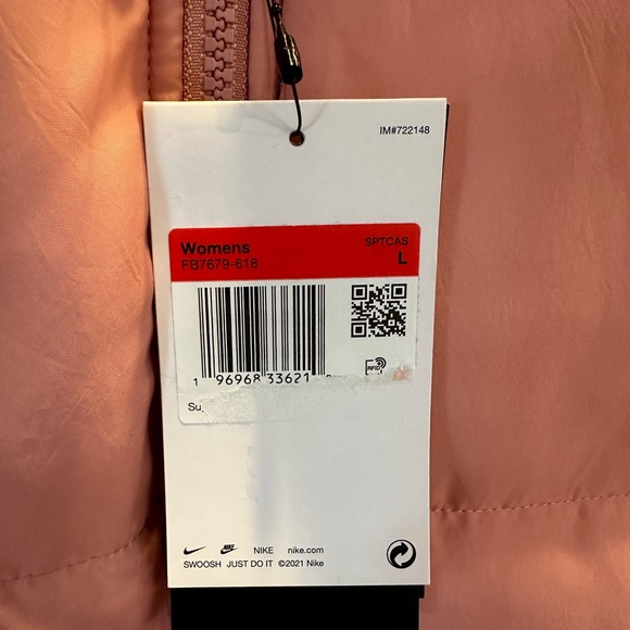 Pink/salmon oversized NIKE puffer vest - Picture 4 of 7